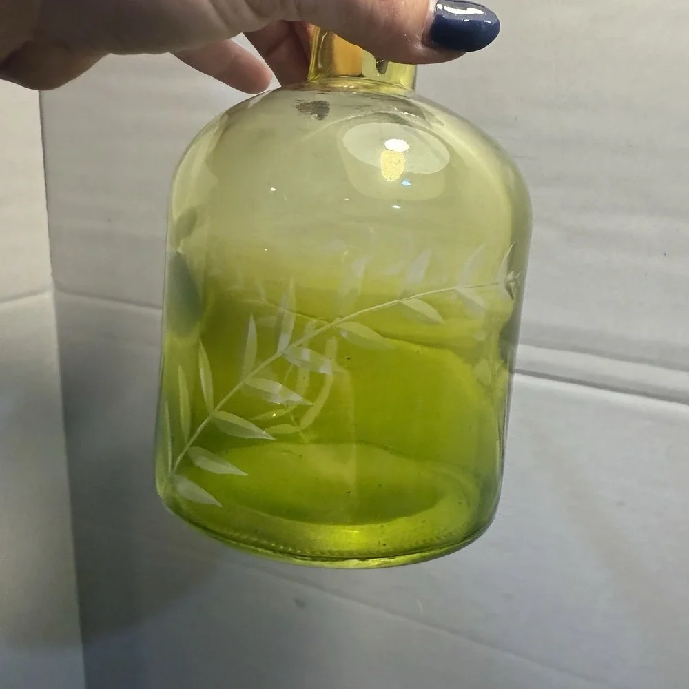 Green Glass Vase With Leaf Etching‎ Stunning